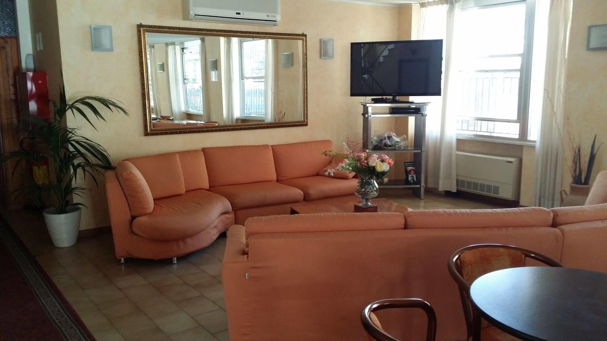 Hotel Euromar Rimini Exteriör bild