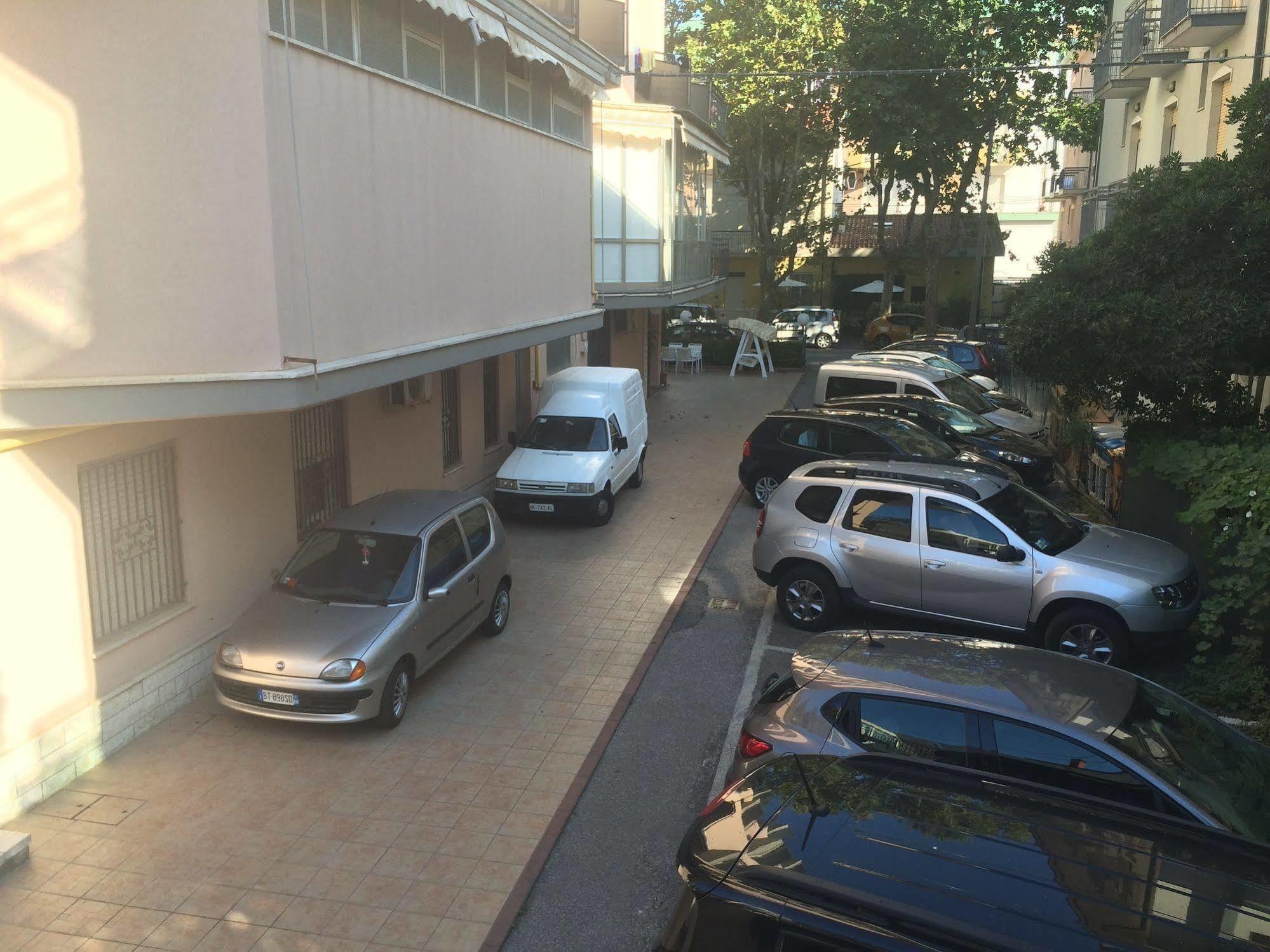 Hotel Euromar Rimini Exteriör bild